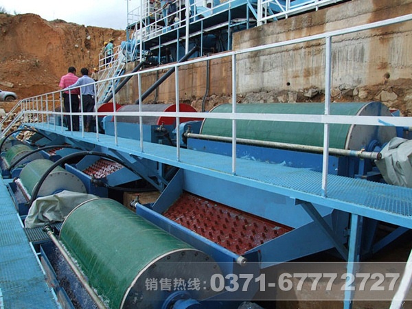 褐鐵礦生產(chǎn)線(xiàn)現(xiàn)場(chǎng)圖 褐鐵礦生產(chǎn)線(xiàn)現(xiàn)場(chǎng)圖