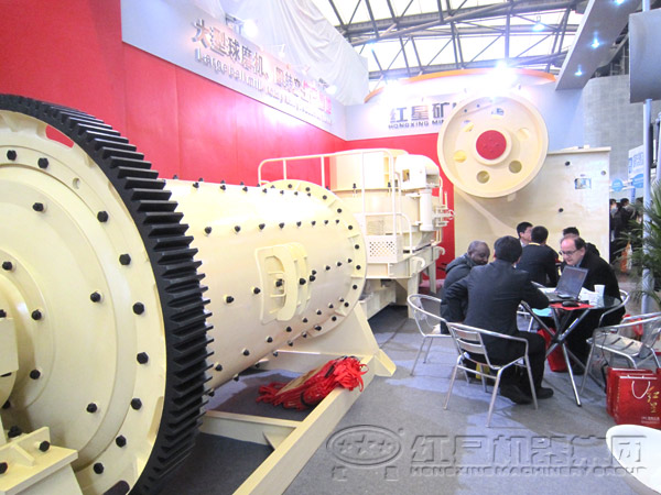 格子球磨機客戶合影