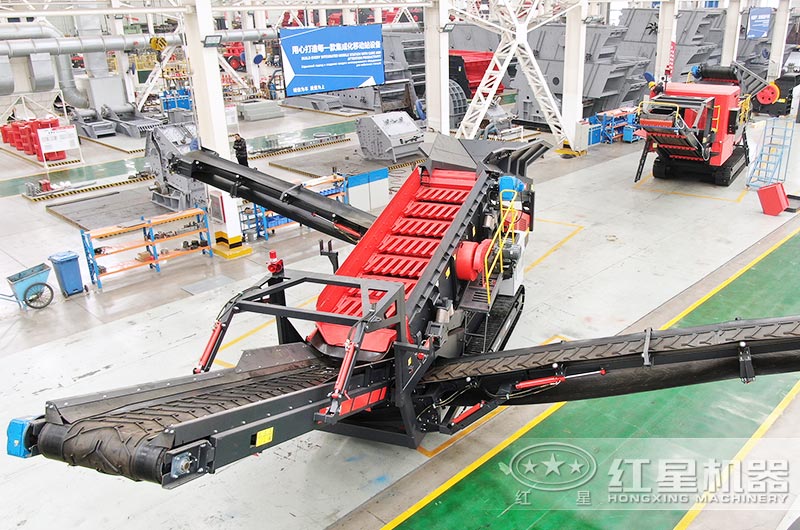 移動(dòng)破碎篩分一體機(jī)圖片 移動(dòng)破碎篩分一體機(jī)圖片