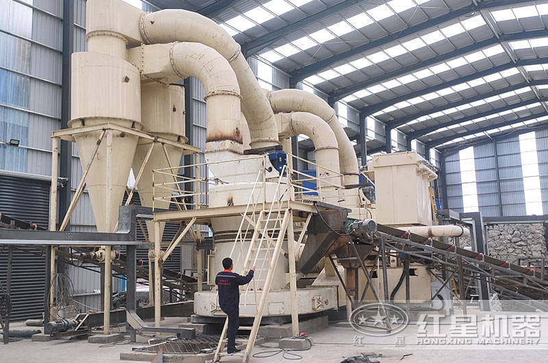 粉煤灰加工現(xiàn)場(chǎng)圖片 粉煤灰加工現(xiàn)場(chǎng)圖片