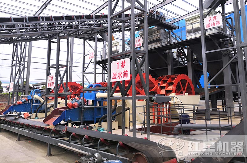 輪斗式洗石機(jī)工作現(xiàn)場(chǎng)圖片 輪斗式洗石機(jī)工作現(xiàn)場(chǎng)圖片