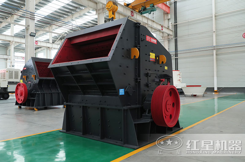 小型反擊式打砂機(jī)圖片 小型反擊式打砂機(jī)圖片