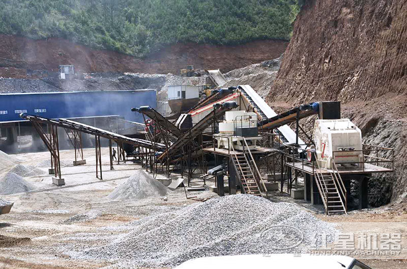 青石制砂機工作現(xiàn)場圖片 青石制砂機工作現(xiàn)場圖片