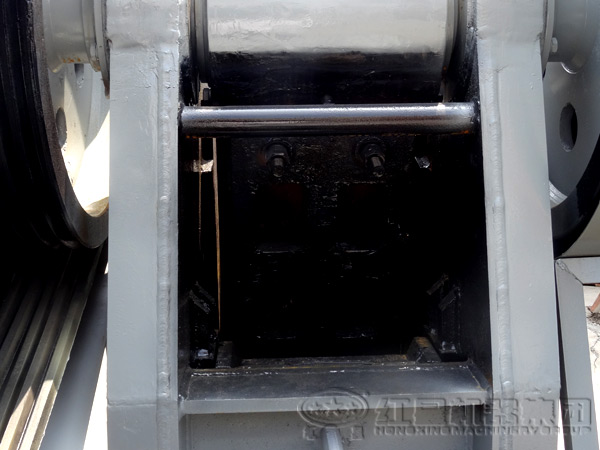 擺式破碎機(jī)入口圖