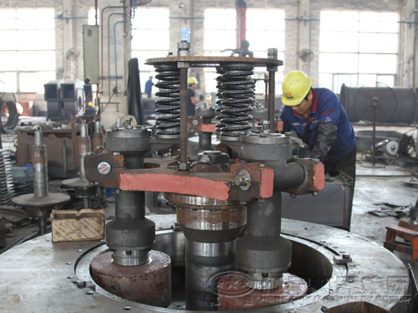 褐煤磨粉機(jī)技術(shù)優(yōu)勢