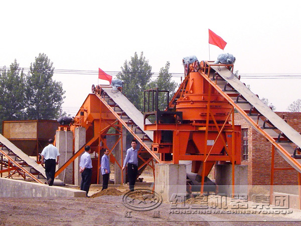石料制砂機(jī)生產(chǎn)現(xiàn)場圖