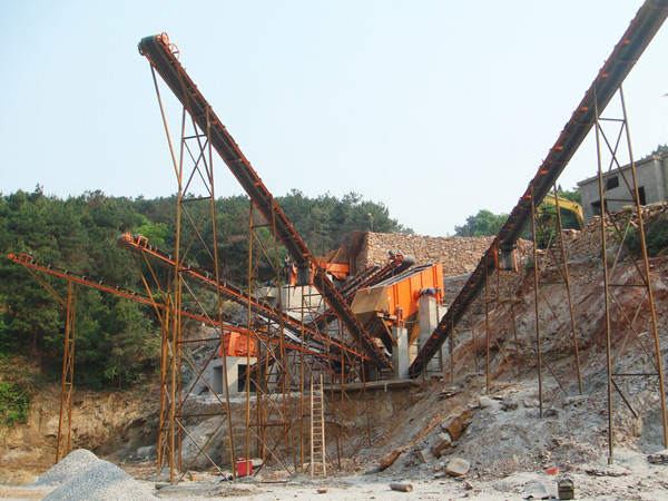 石料粉碎機