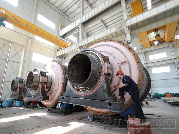 螢石球磨機生產(chǎn)制造