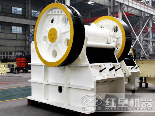 鄂式破碎機(jī) 鄂式破碎機(jī)