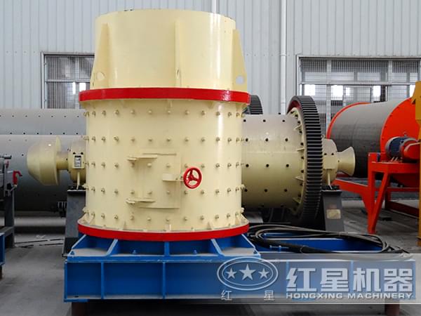 立軸式復(fù)合破碎機(jī)