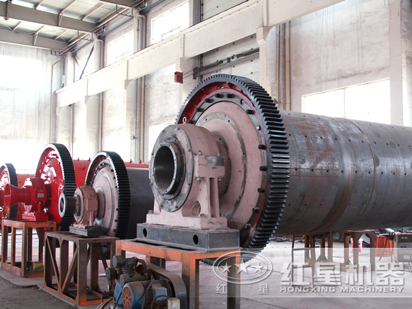 不同型號(hào)的選礦球磨機(jī)