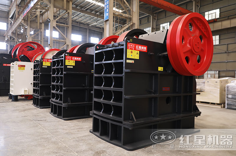 鄂式破碎機圖片 鄂式破碎機圖片