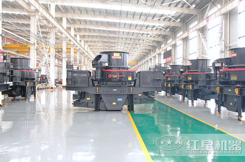 沖擊式碎石機(jī)圖片 沖擊式碎石機(jī)圖片