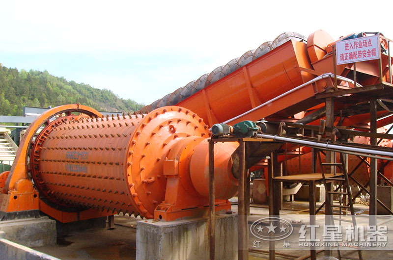 球磨機(jī)與分級(jí)機(jī)搭配工作現(xiàn)場(chǎng) 球磨機(jī)與分級(jí)機(jī)搭配工作現(xiàn)場(chǎng)