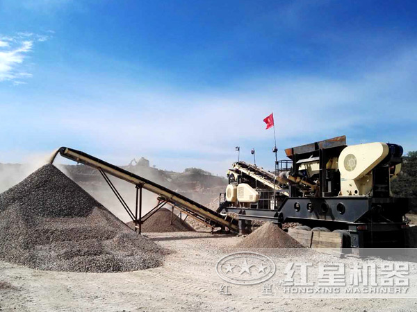 移動制砂機(jī)現(xiàn)場圖 移動制砂機(jī)現(xiàn)場圖