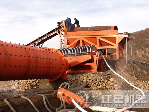 濕式研磨現(xiàn)場(chǎng) 濕式研磨現(xiàn)場(chǎng)