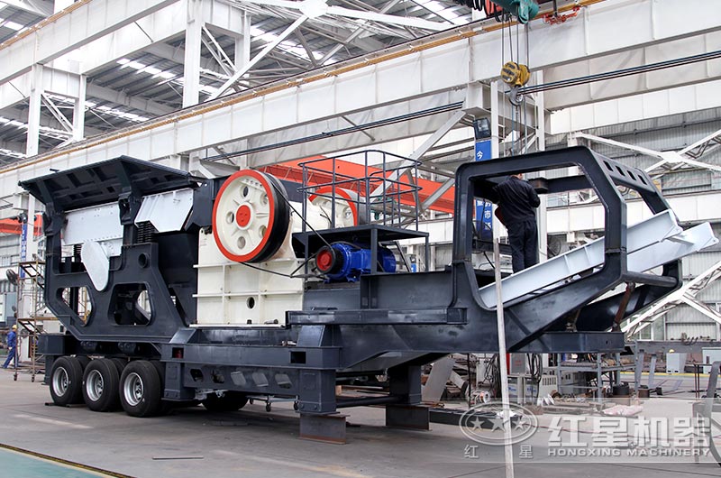 顎破移動破碎機(jī) 顎破移動破碎機(jī)