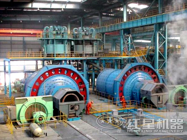 風(fēng)掃煤磨客戶現(xiàn)場工作圖 風(fēng)掃煤磨客戶現(xiàn)場工作圖