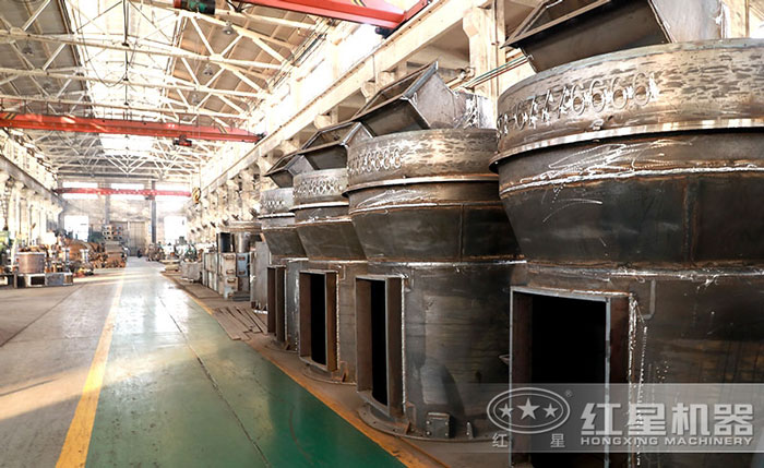 磨粉機(jī)鑄造車間 磨粉機(jī)鑄造車間