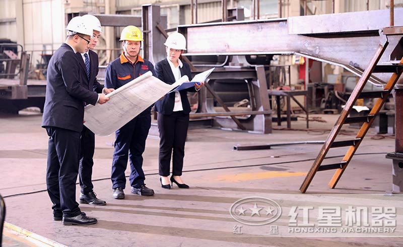 紅星機(jī)器人員為用戶(hù)設(shè)計(jì)生產(chǎn)線配置 紅星機(jī)器人員為用戶(hù)設(shè)計(jì)生產(chǎn)線配置