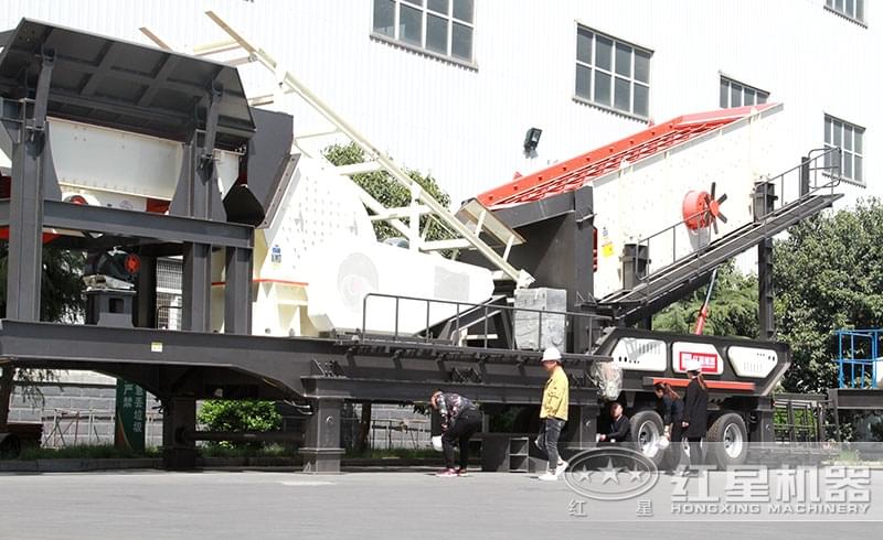 輪胎式移動(dòng)石料破碎設(shè)備 輪胎式移動(dòng)石料破碎設(shè)備