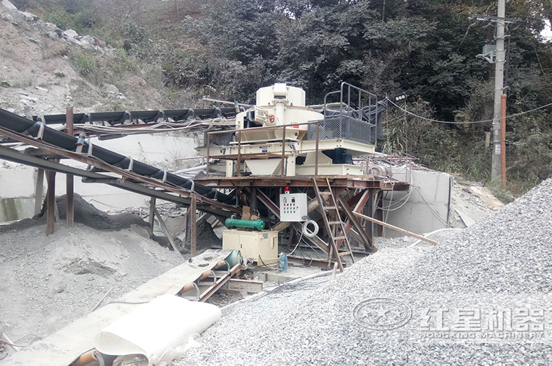 VSI制砂機作業(yè)現(xiàn)場 VSI制砂機作業(yè)現(xiàn)場