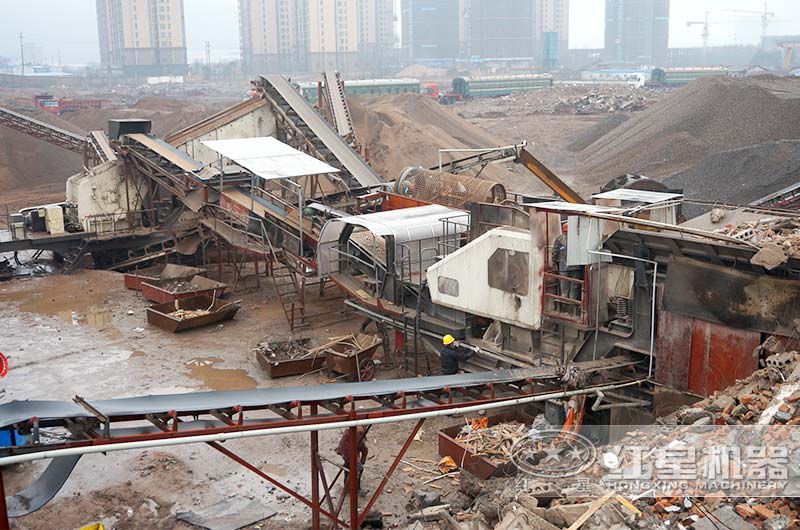 混凝土再生石子生產(chǎn)線現(xiàn)場(chǎng) 混凝土再生石子生產(chǎn)線現(xiàn)場(chǎng)