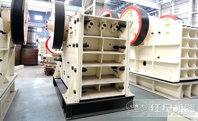 HD德版顎式破碎機(jī) HD德版顎式破碎機(jī)