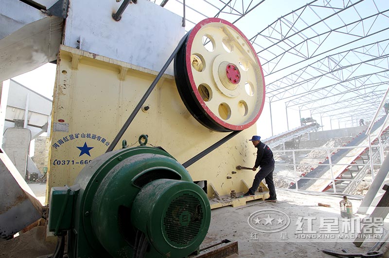 顎破機的現(xiàn)場安裝維護圖 顎破機的現(xiàn)場安裝維護圖