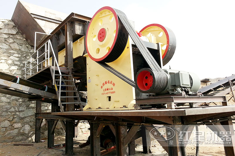 250×400鄂破碎機現場圖 250×400鄂破碎機現場圖