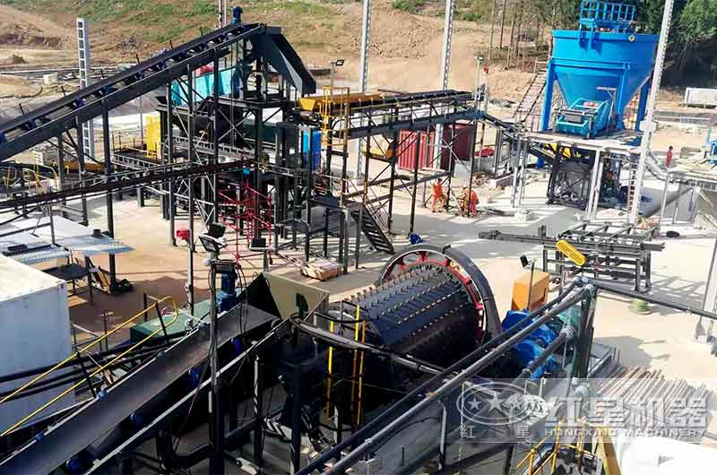 開路磨礦現(xiàn)場 開路磨礦現(xiàn)場