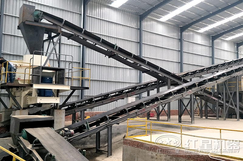 時(shí)產(chǎn)150噸沙石生產(chǎn)線現(xiàn)場(chǎng) 時(shí)產(chǎn)150噸沙石生產(chǎn)線現(xiàn)場(chǎng)